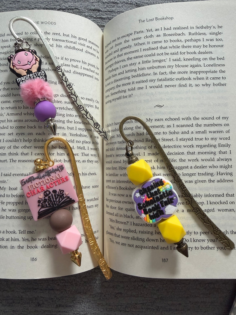 📚 Beaded Bookmark 📚