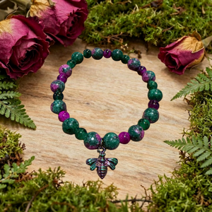 🗝️ Curio No. 001 — Magenta & Moss