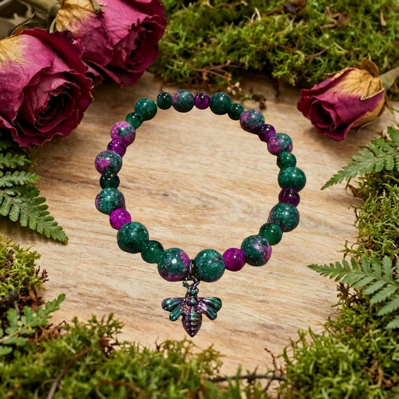 🗝️ Curio No. 001 — Magenta & Moss